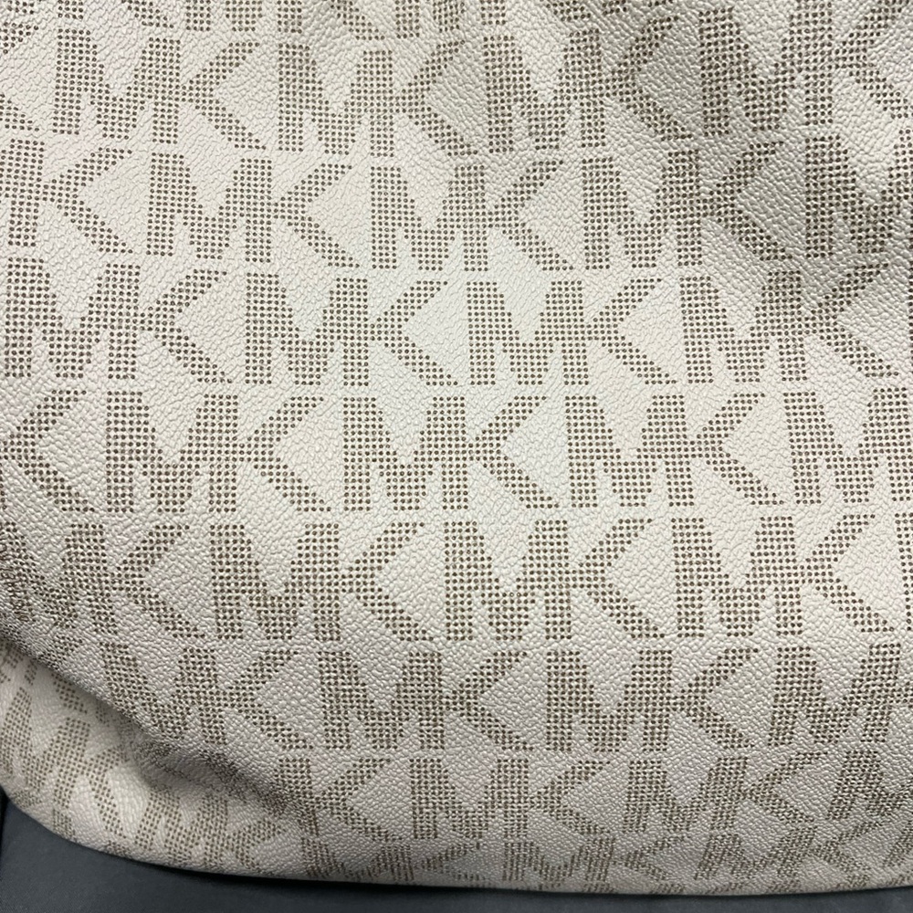 MICHAEL KORS BEIGE TOTE - Picture 12 of 14